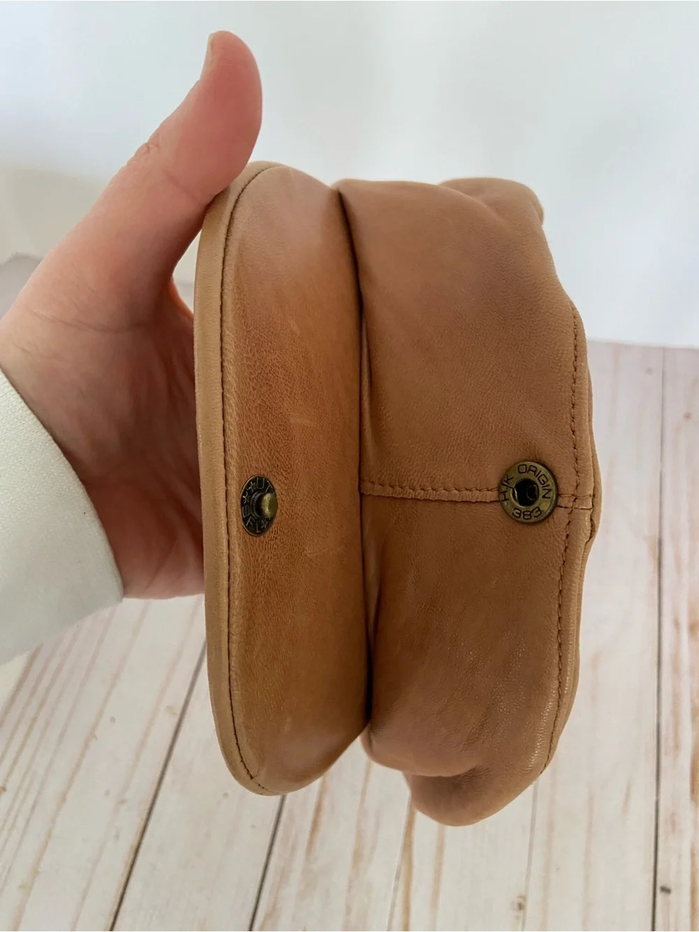 Wilsons Leather Men's Tan Brown Leather Driving Cap
